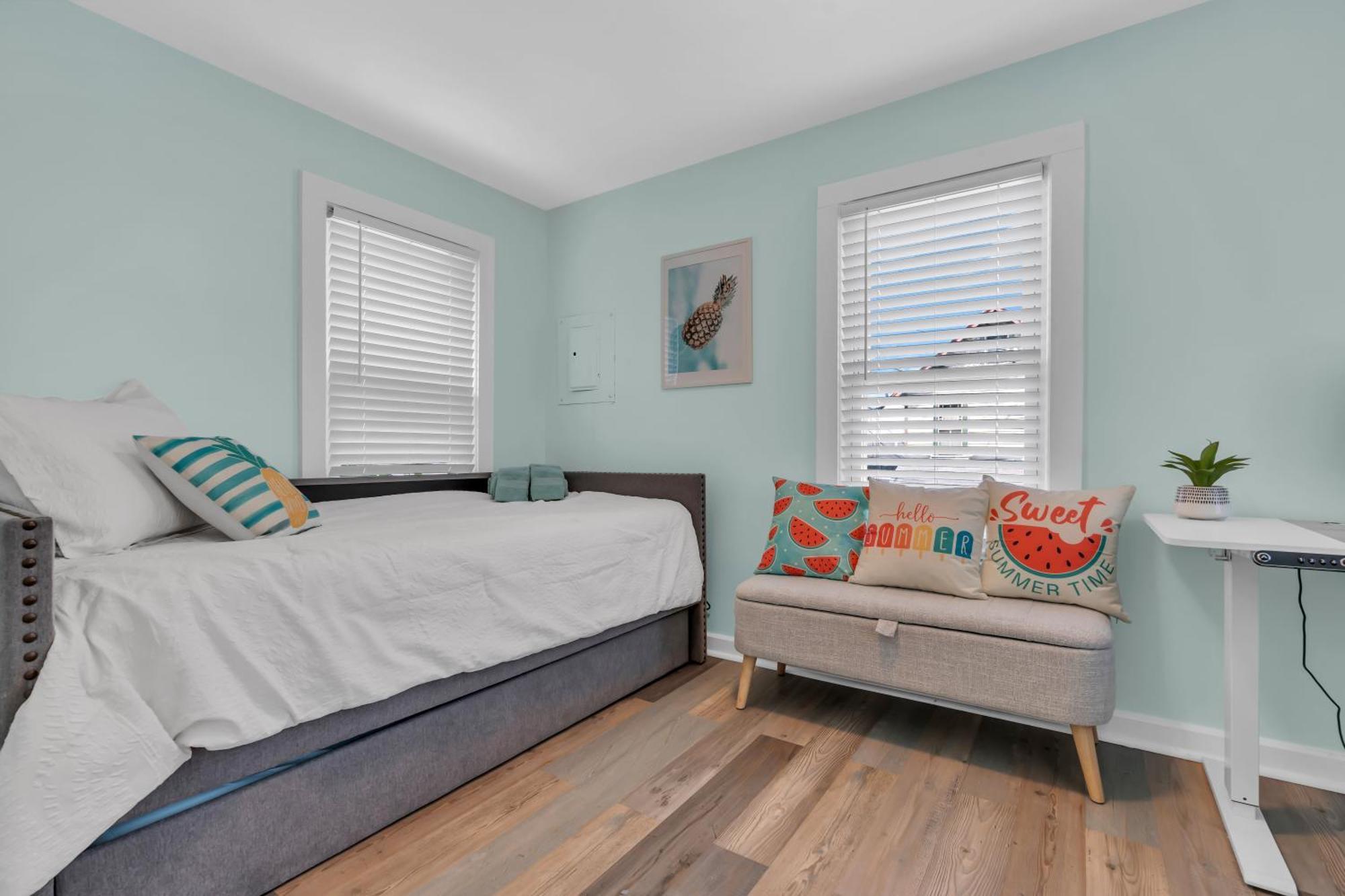 6-Min Walk To Asbury Park & Og Main St - Updated & Cozy Apartment In Historic Ocean Grove - Fire Pit & Patio - Fast Wi-Fi Exterior photo